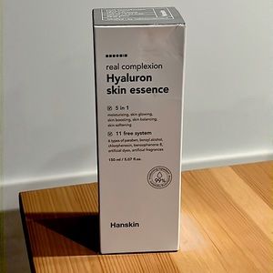 🌟 HANSKIN Hyaluron Skin Essence NWT 🌟